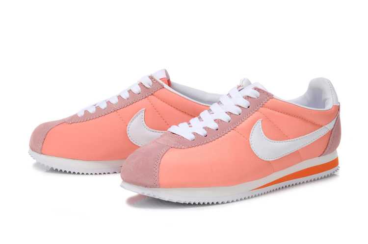 green nike cortez 2013 chaussures femme nike cortez bleu nike court tradition pas cher